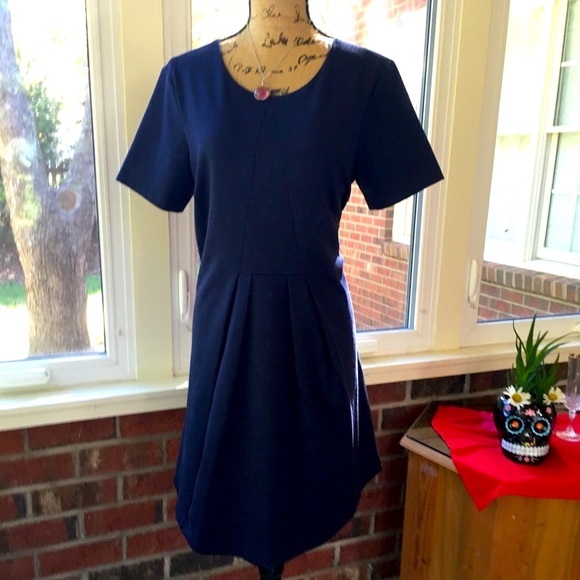 BCBGeneration Dresses & Skirts - NWT navy bcbgeneration dress